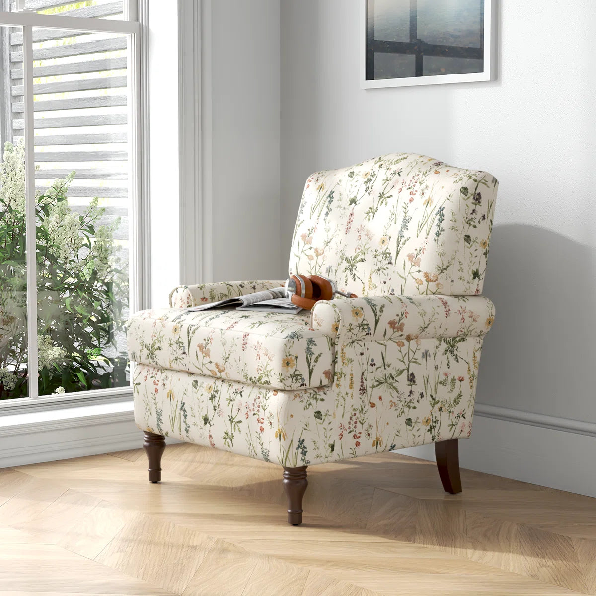 Mooresville 31'' W Traditional Upholstered Armchair with Solid Wood Legs
